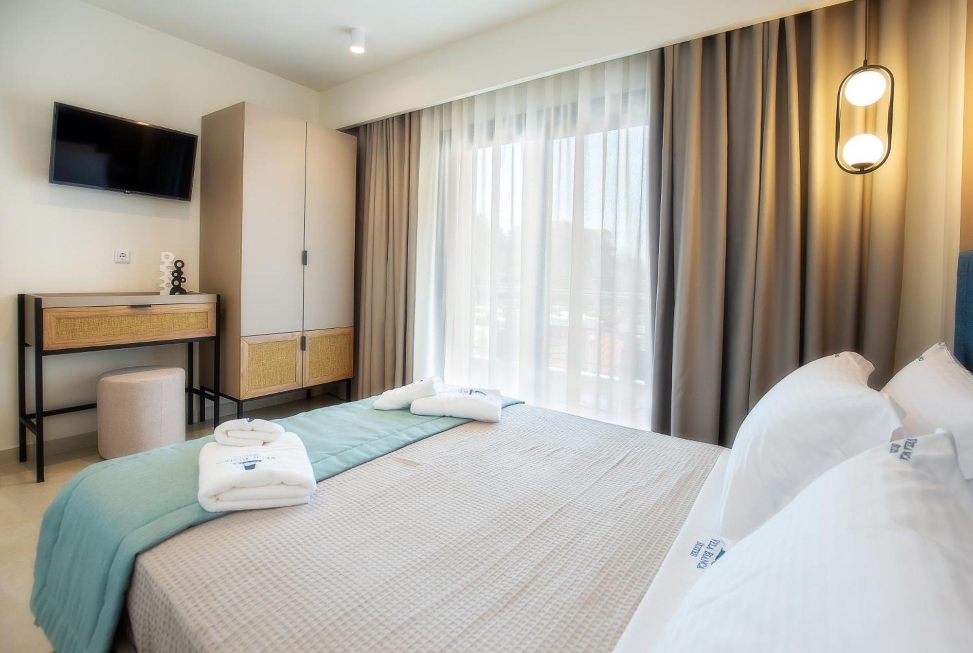 Vela Bianca Suites Limenaria  Bagian luar foto
